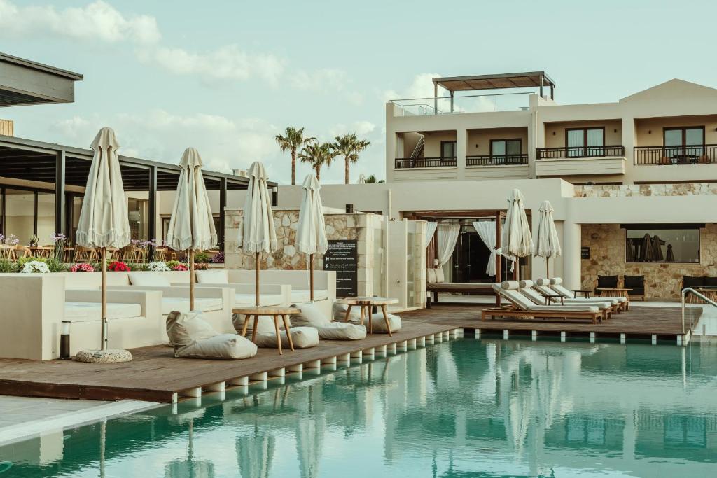 LOUIS ASTERION SUITES & SPA (Adults Only)